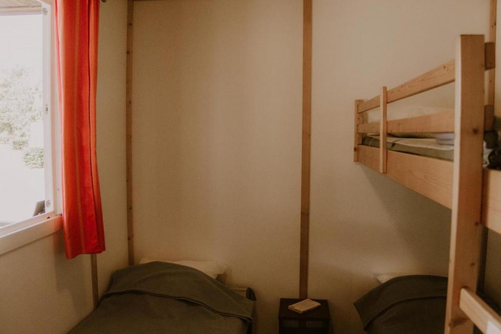 Onlycamp Le Pont Romain Yvré-lʼÉvêque エクステリア 写真